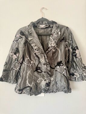 EUC Vintage Araz Silver Pleated Art-to-Wear Jacket with Ribbon Floral Embroidery